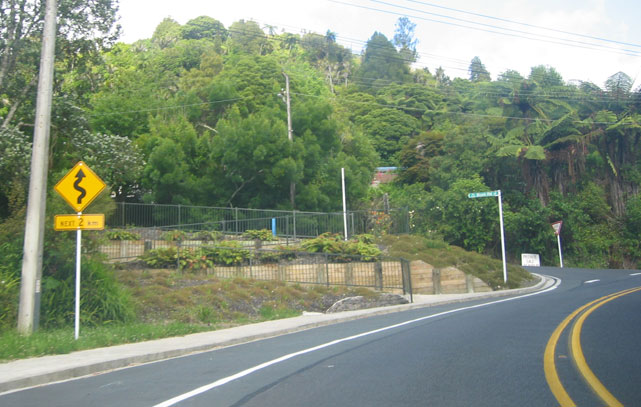Waitakere - On the road