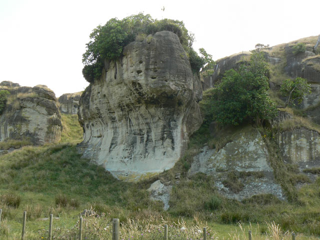 Port Waikato - Sur la route du Mont Venteux, Weathertop