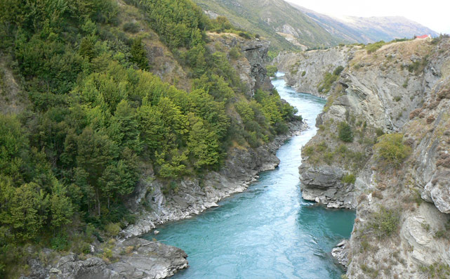 Kawarau River. The Pillars of the Kings dans la communauté de l'Anneau
